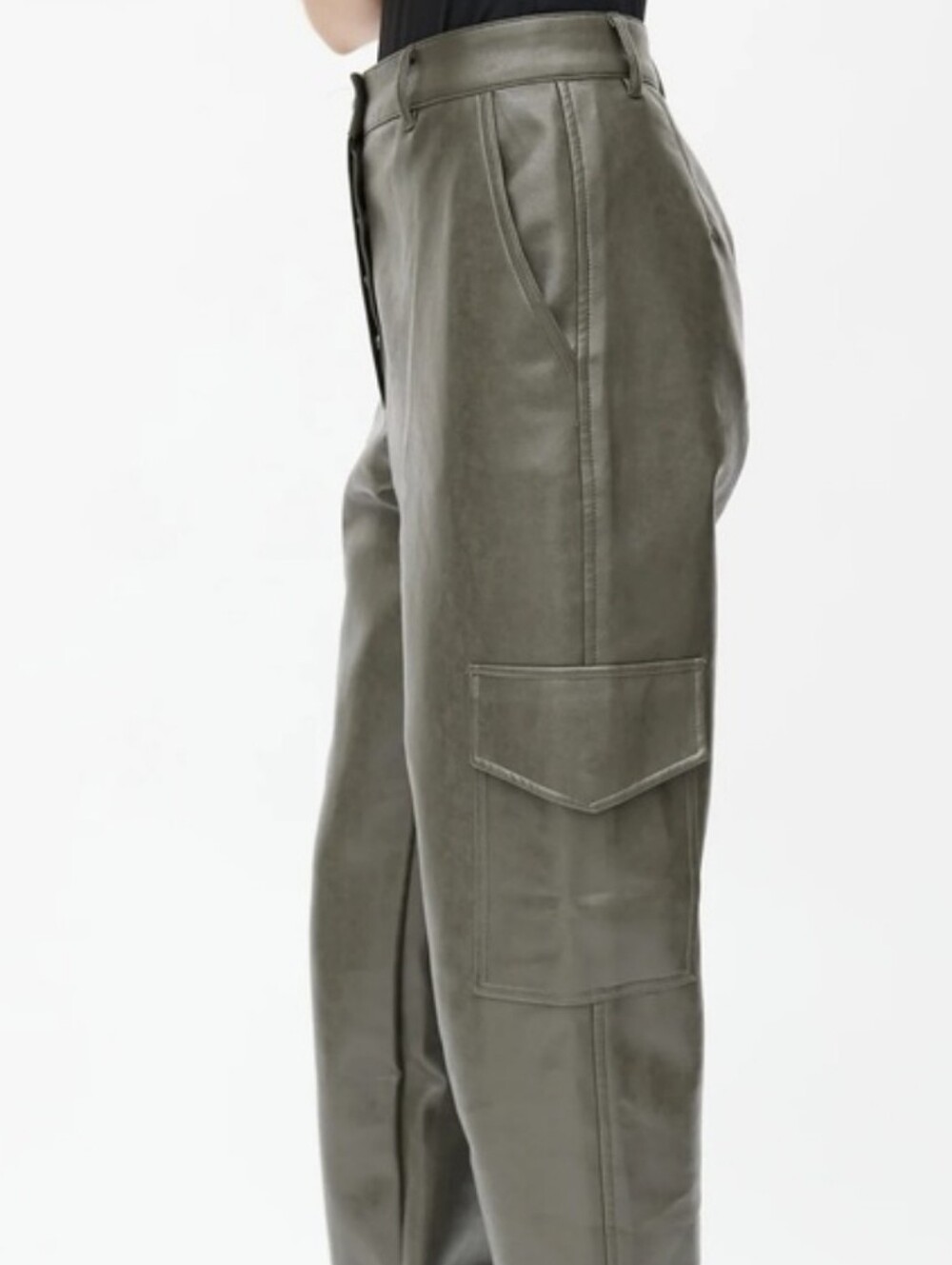Aritzia Wilfred Commande Tapered Cargo Pants Faux Leather Muted Olive-Grey Small
